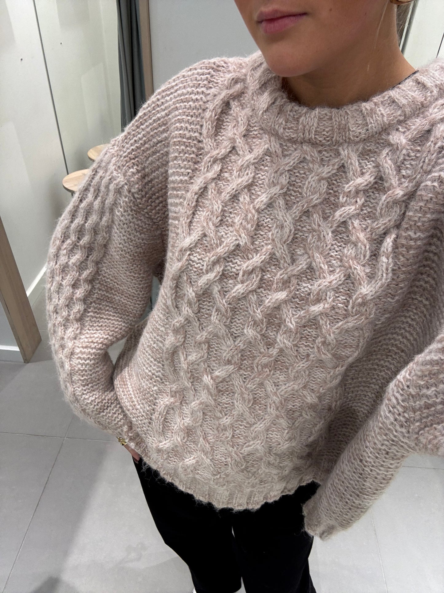 VMDOVE Pullover - Pumice Stone