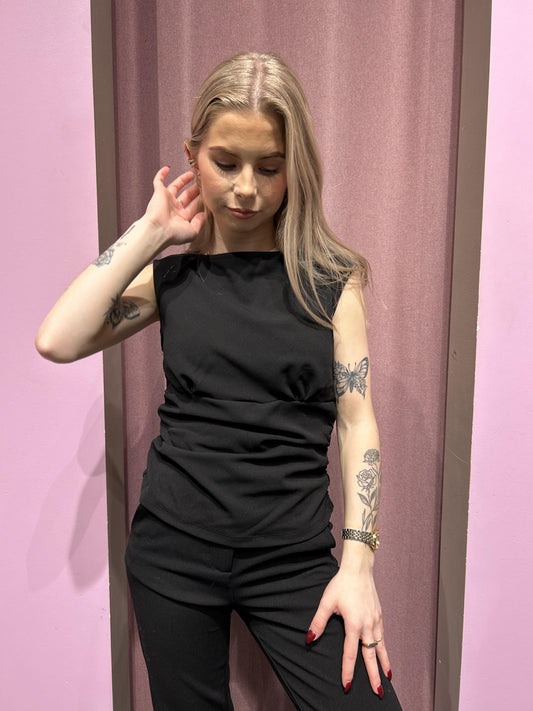 VMPETRICE Top - Black