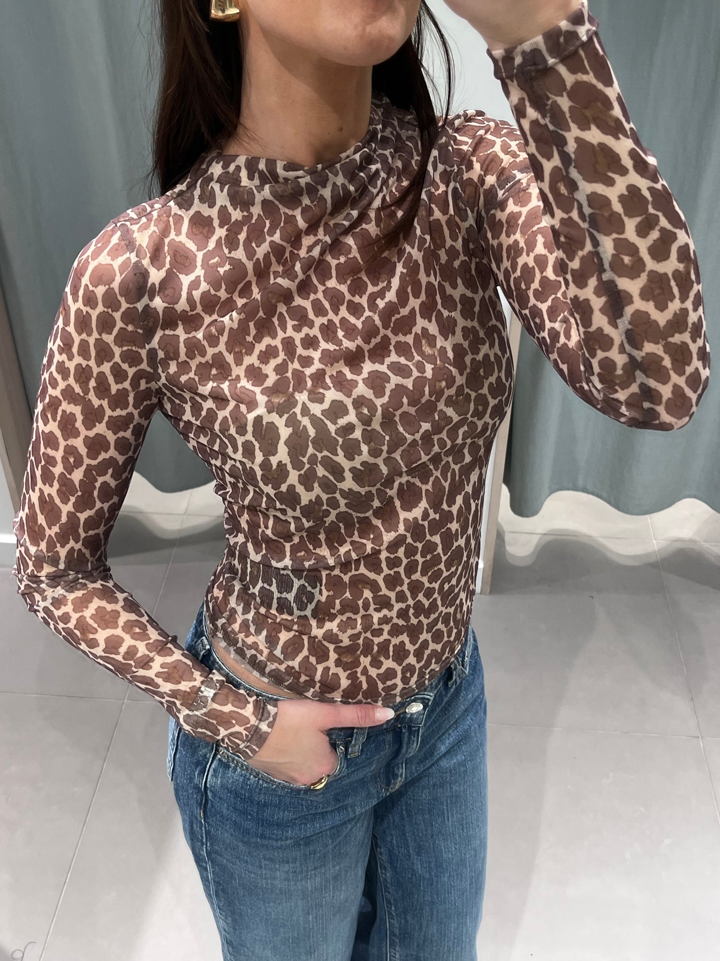 VMLOUI Top - Black