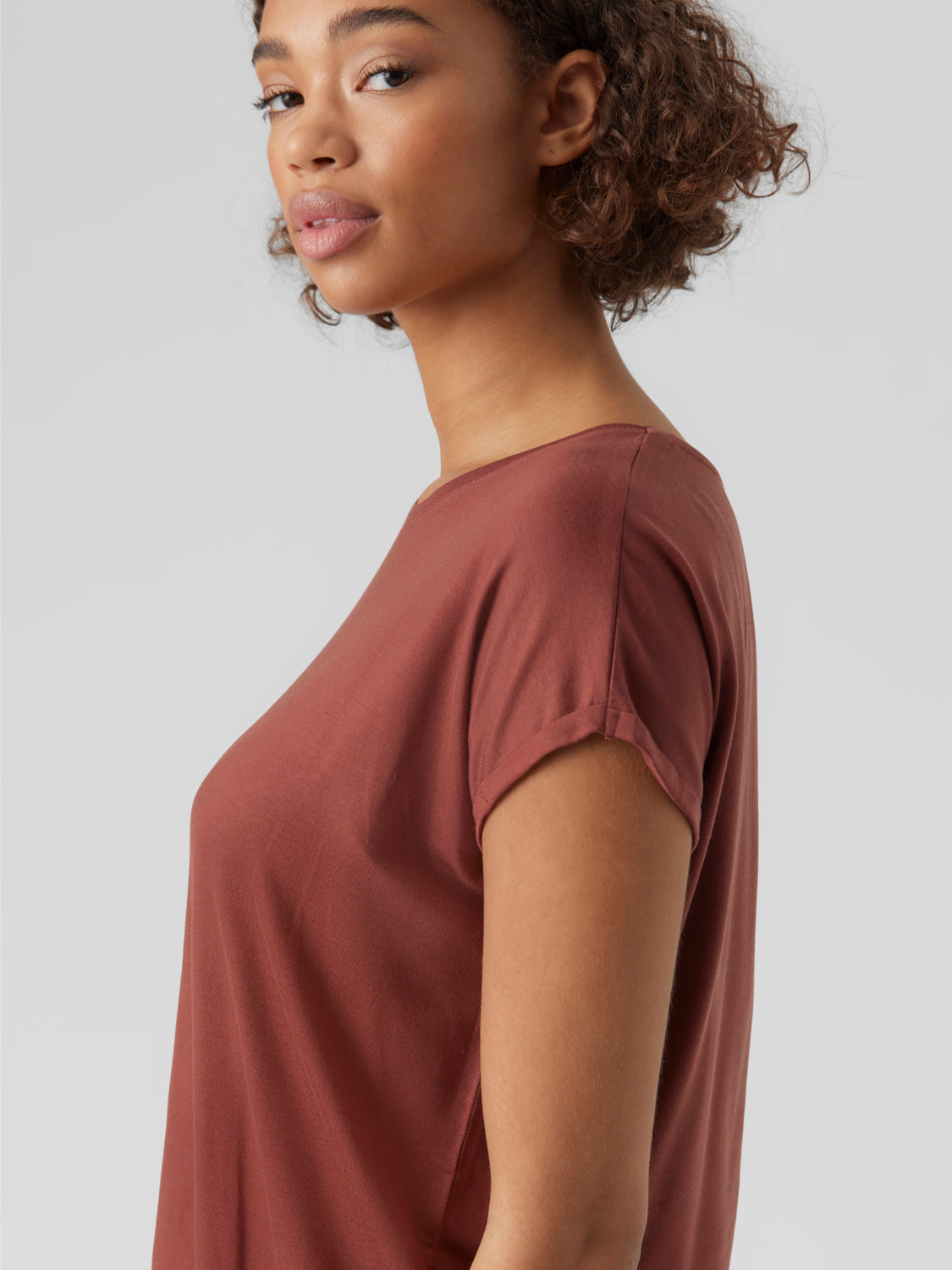 VMAVA T-Shirt - Sable
