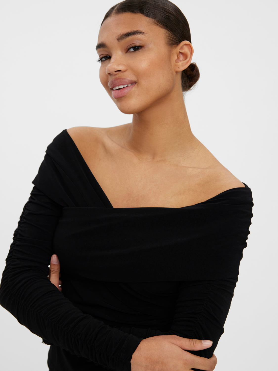 VMABOVE Tops - Black