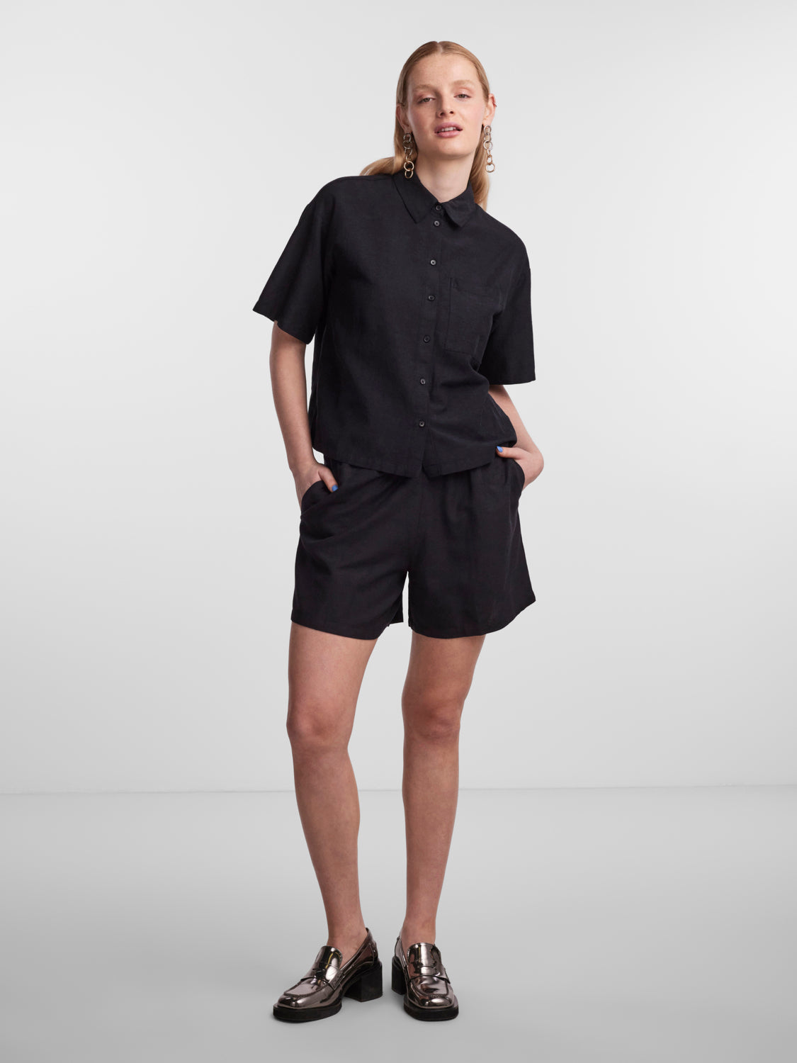 PCMILANO Shorts - Black