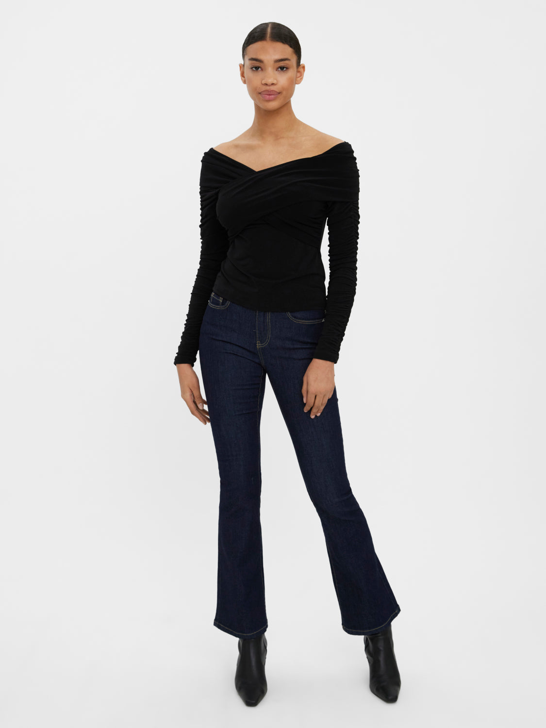 VMABOVE Tops - Black